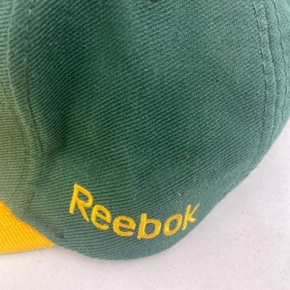 Green Bay Packers Reebok NFL Football Snapback Baseball Hat Cap - Picture 3 of 9
